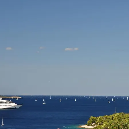 Stefica Daire Hvar Town