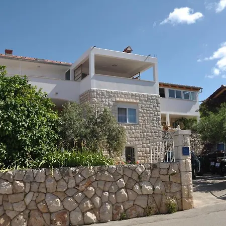 Daire Stefica Hvar Town